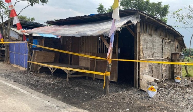 Badan Pengawas Tenaga Nuklir (BAPETEN) menemukan indikasi adanya kontaminasi zat radioaktif di wilayah Cikande, Kabupaten Serang, Banten. (Foto: Dok BAPETEN)