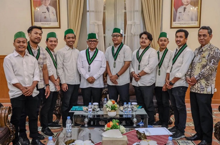 Gubernur Banten Andra Soni bertemu dengan Pengurus HMI Badko Jabodetabeka-Banten, Kamis (11/9/2025). (Foto: Istimewa)