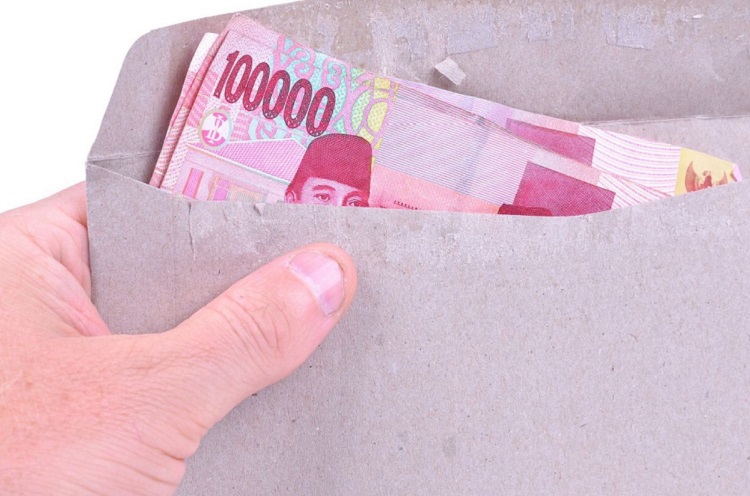 Dinsos Tangsel belum tahu cara reaktivasi rekening bansos yang diblokir karena dugaan judi online. Tunggu arahan Kemensos. (Thinkstockphotos)