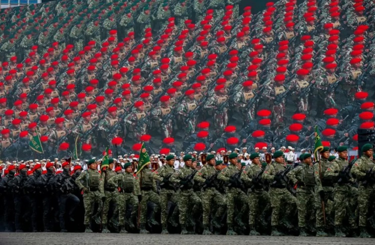 Tentara Nasional Indonesia (TNI) genap berusia 80 tahun pada 5 Oktober 2025. Tema peringatan tahun ini adalah “TNI Prima, TNI Rakyat, Indonesia Maju.” (Foto: Istimewa)