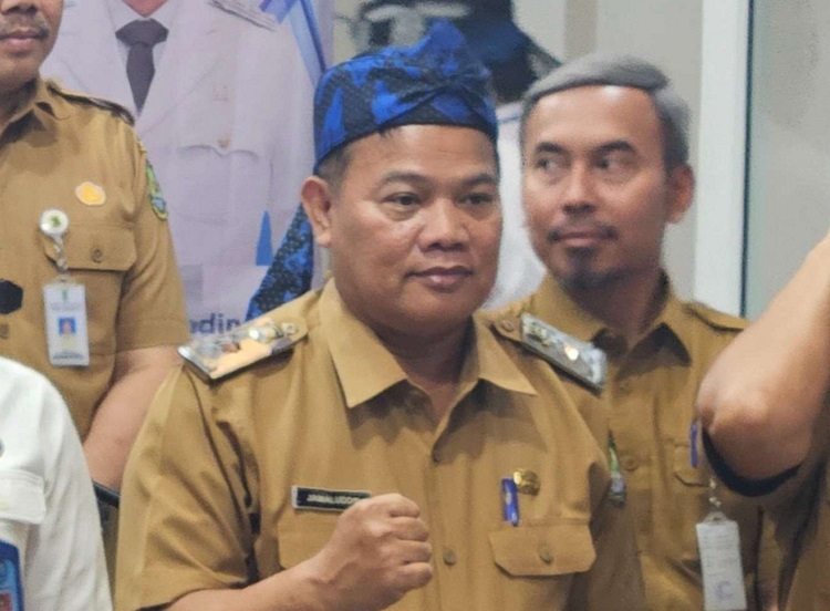 Kepala Dinas Pendidikan (Dindik) Kota Tangerang, Jamaluddin, mengimbau masyarakat dan orang tua meningkatkan kewaspadaan terhadap jajanan anak sekolah. (Foto: Istimewa)