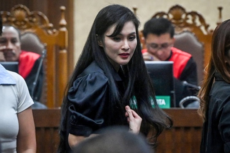 Sandra Dewi mengajukan keberatan ke PN Jakarta Pusat terkait penyitaan aset mewah dan apartemen dalam kasus suaminya, Harvey Moeis. (Foto: ANTARA)