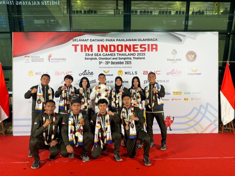 Timnas Teqball Indonesia meraih tiga medali perak di ajang SEA Games 2025 yang berlangsung di Chonburi Sports School, Thailand. (Foto: Istimewa)