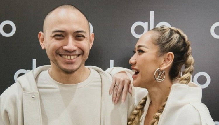 Rumah tangga artis Bunga Citra Lestari (BCL) bersama Tiko Aryawardhana diterpa rumor tak sedap. (Foto: Instagram @tikoaryawardhana)