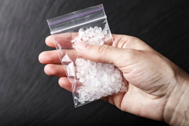 Polres Tangsel bongkar jaringan sabu lintas Sumatera-Jawa. Polisi sita hampir tujuh kilogram sabu dan duga kendali dari dalam lapas. (Foto: SHUTTERSTOCK/Ilustrasi)