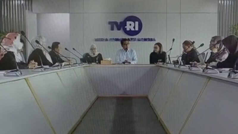 Direktur Utama TVRI, Iman Brotoseno, resmi mengundurkan diri karena alasan kesehatan. Dewan Pengawas akan memproses sesuai aturan berlaku. (Foto: bing.com)