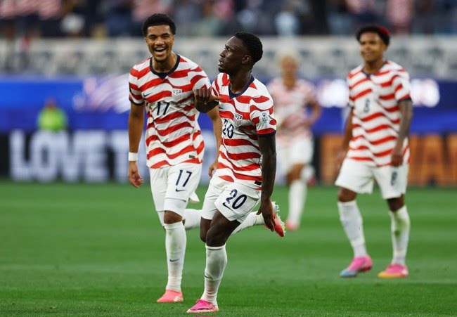Amerika Serikat mengalahkan Paraguay 4-1 pada laga Grup D Piala Dunia 2026. Folarin Balogun mencetak dua gol. (Foto: Reuters)