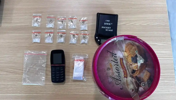Polres Metro Tangerang Kota menangkap dua terduga pengedar sabu. Polisi menyita 9,27 gram sabu dan memperkirakan menyelamatkan 55 jiwa. (Foto: Dok Polres Metro Kota Tangerang)