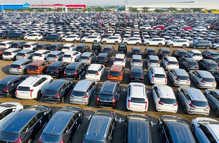 Wali Kota Tangsel Benyamin Davnie menyebut sistem sewa 194 mobil dinas lebih efisien karena biaya perawatan dan asuransi ditanggung vendor. (Foto: PEXELS/Ilustrasi)